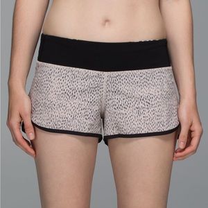 Lululemon Run: Speed Short *4-way Stretch